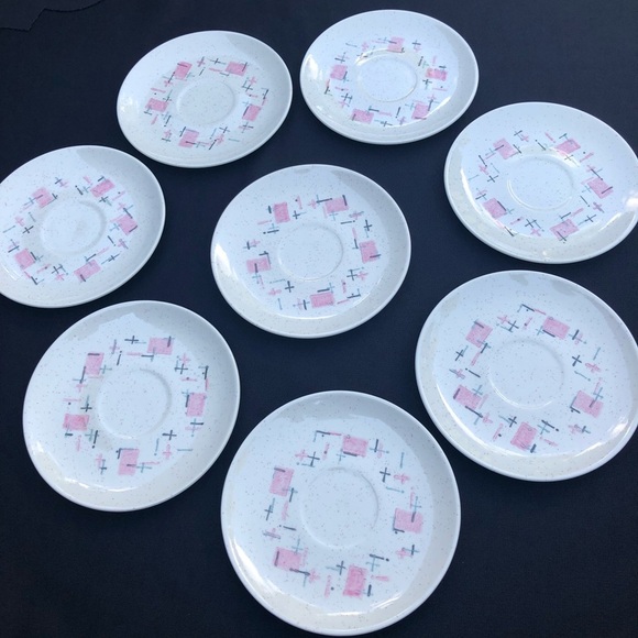 Vernon’s Tickled Pink Saucers - Set of 8 - Picture 7 of 7